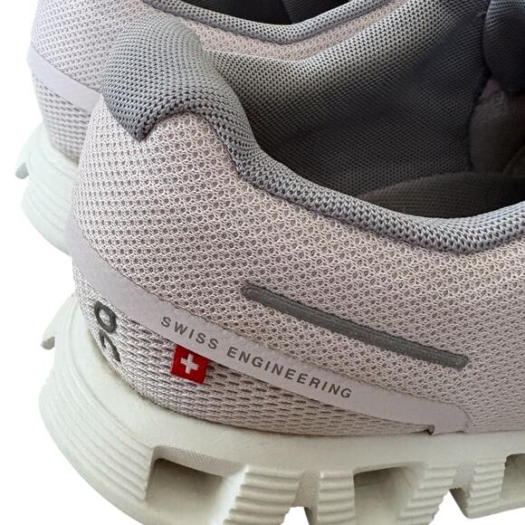 On Running Cloud Swiss Engineering CloudTec Running Shoes W7.5 Gray Outdoor GYM - Picture 2 of 11